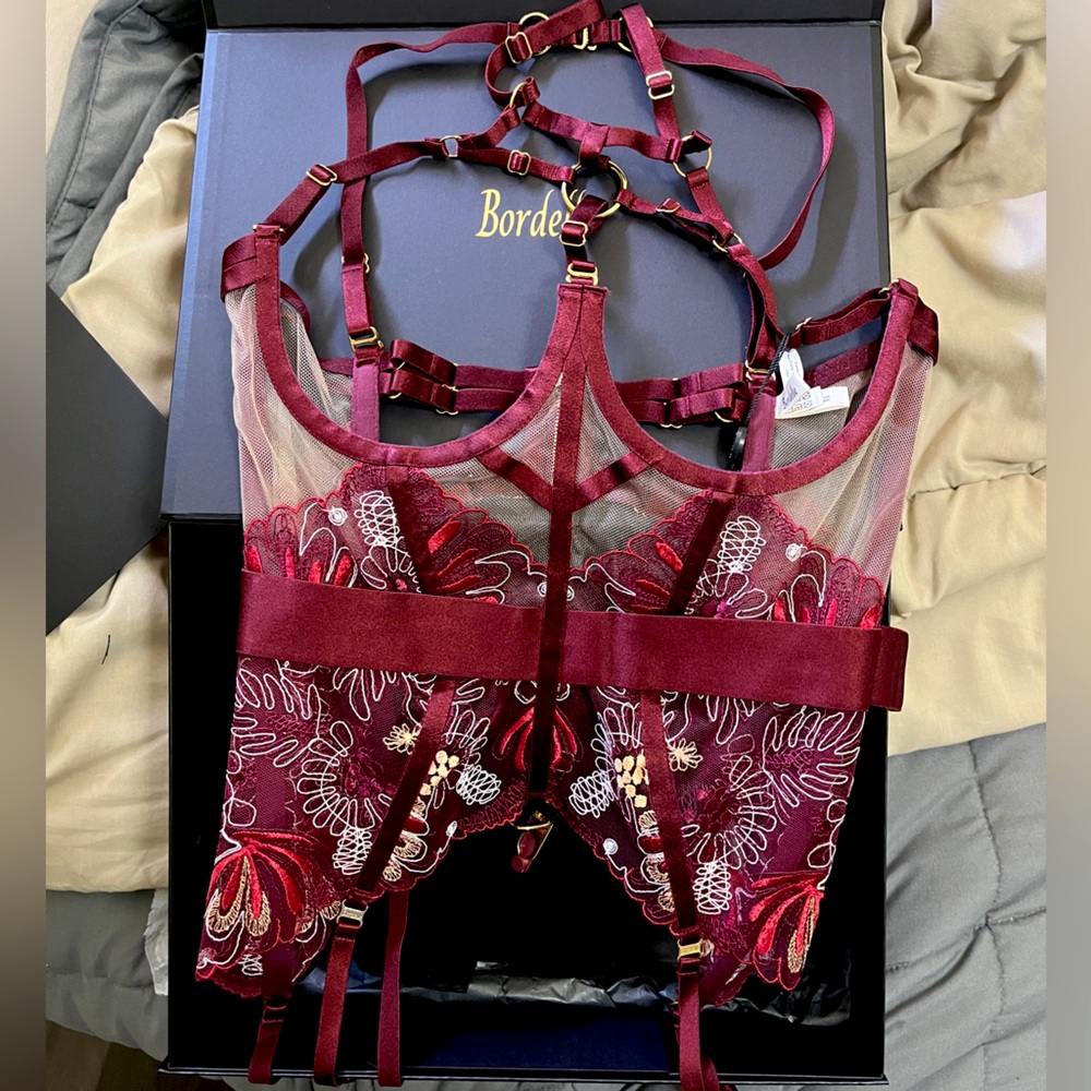 Bordelle Ouvert Botanica Basque in Morello in size M NWT